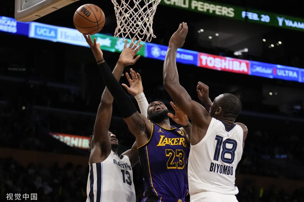 凭借在国际 凭借在国际