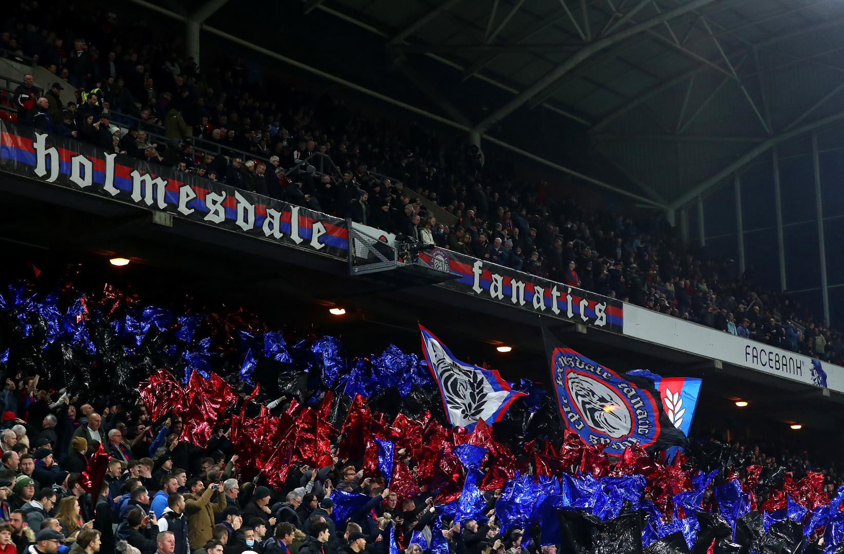 安东尼与伊 安东尼与伊