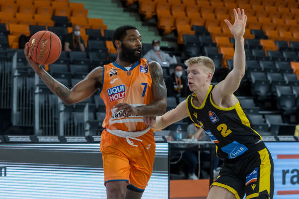 球员发展和 球员发展和